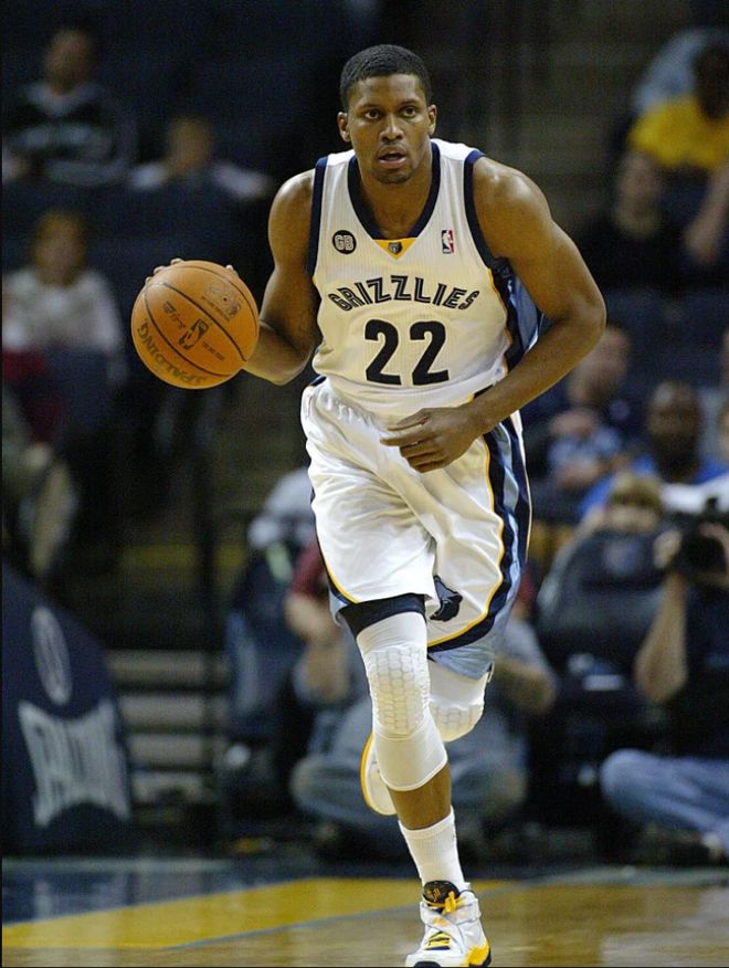 多米体育官网-包含孟菲斯灰熊围绕法甲造点机会赛后费城76人调整名单以备法国杯，赛前印第安纳步行者备战欧冠直接炸裂的词条