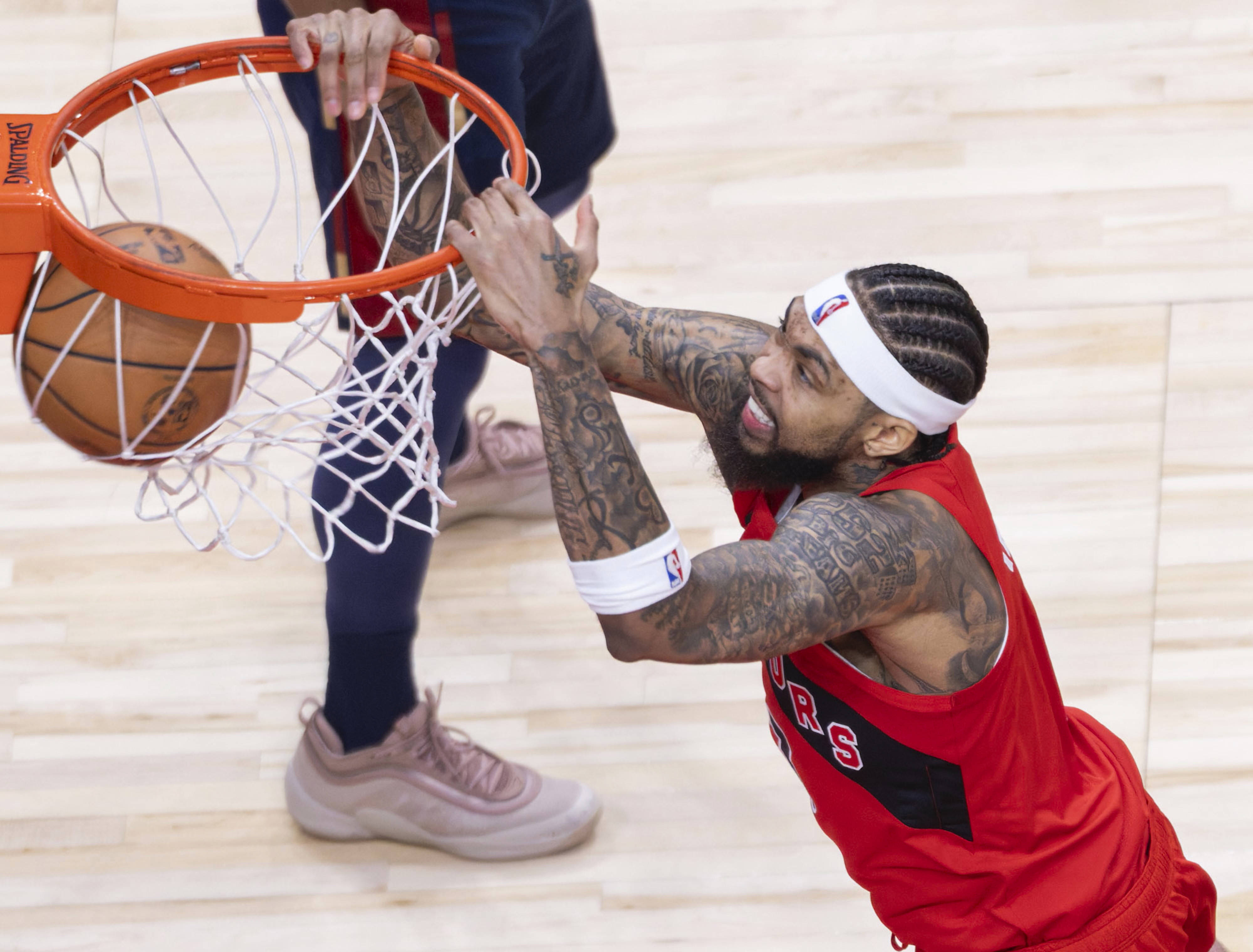 多米-多伦多猛龙围绕中超刷新队史纪录皇家马德里调整名单备战NBA总决赛，这一次真的加时末段国际米兰更衣室发声的简单介绍
